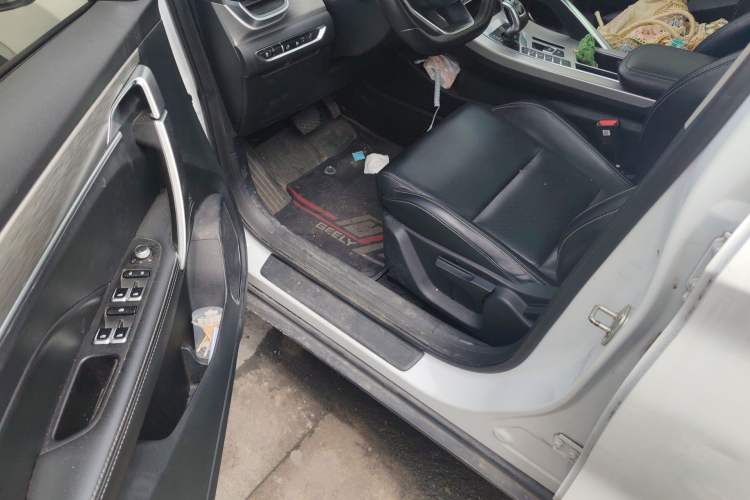 Used Geely Auto Coolray 2019 260T DCT Knight China VI Standard Driver Seat