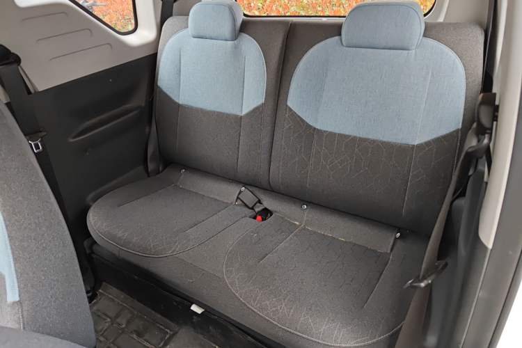 Used Geely Galaxy Panda 2024 Panda Mini 200km Endurance Bear
