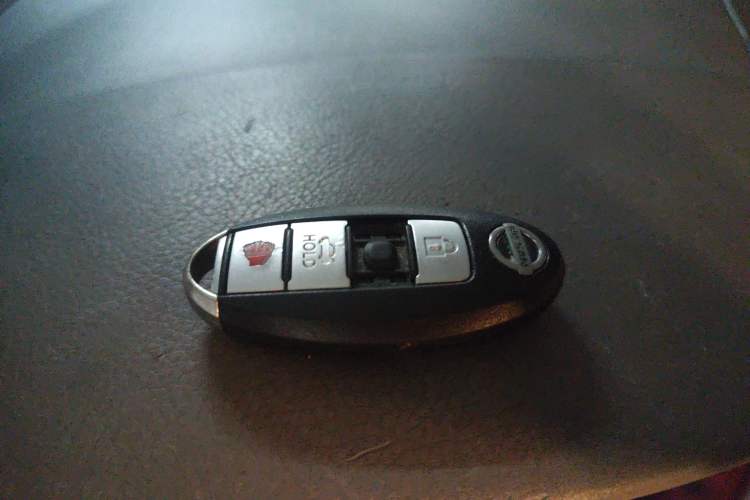 Used Nissan Teana 2009 Duke 2.5L XV VIP Deluxe Edition Vehicle Key