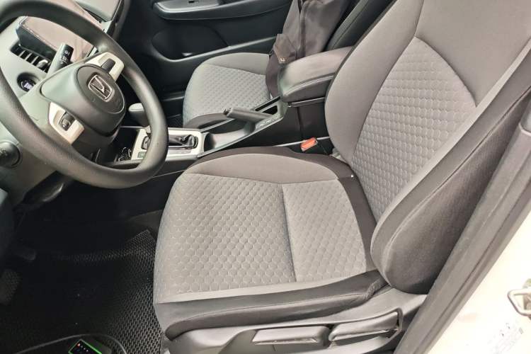 Used Honda Fit 2021 1.5L CVT Trendy Edition Left Front Seat