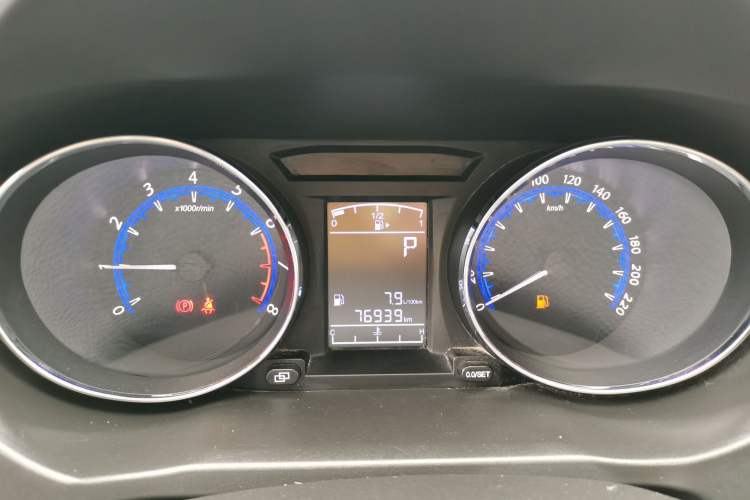 Used FORTHING SX6 2016 1.6L CVT Luxury Model Instrument Cluster