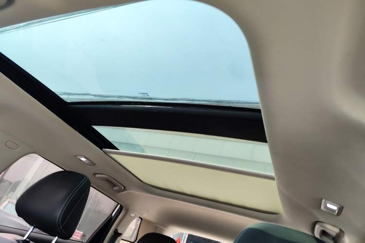 Used Geely Auto Emgrand X7 Sport 2020 1.8TD DCT Two-Wheel Drive Smart Connect 4G-Enabled Version