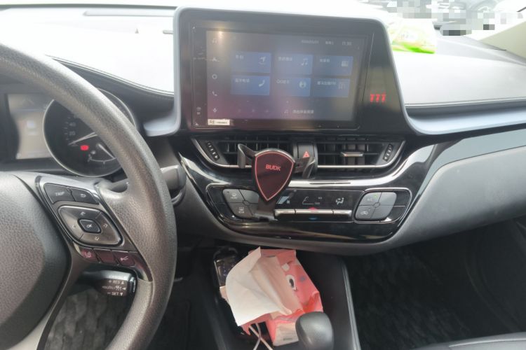 Used Toyota IZOA 2021 2.0L Enjoy Edition