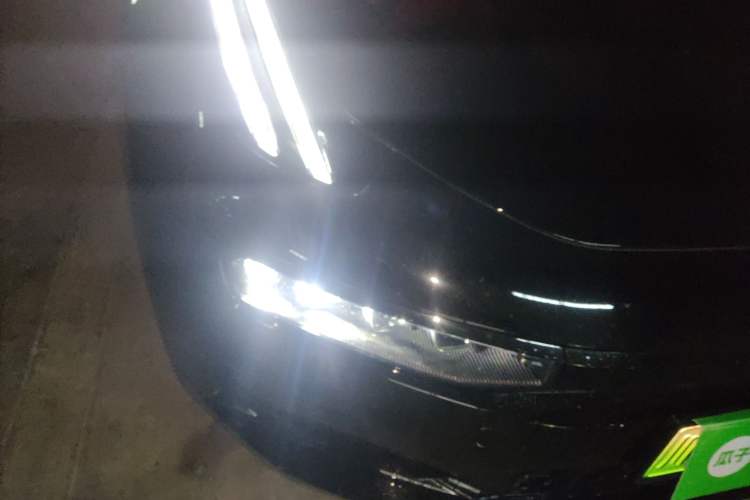 Used Zeekr 001 2023 WE Edition 86 kWh Right Front Headlight