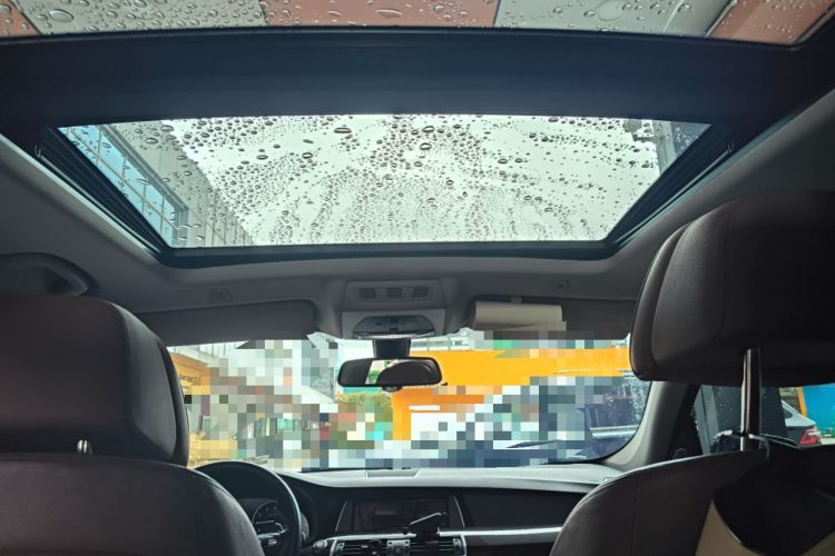 Used BMW 5 Series GT 2013 535i Leading Model Headliner