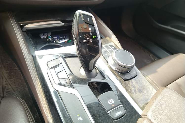 Used BMW 5 Series 2020 525Li M Sport Package
