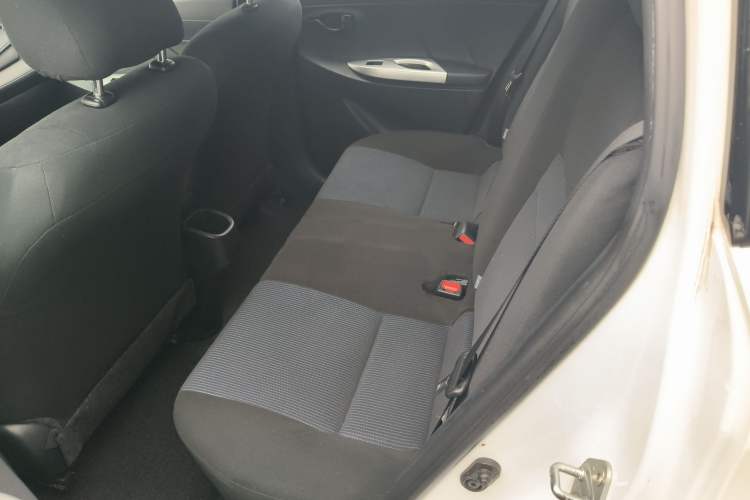 Used Toyota YARiS L Zhi Xuan 2016 Revised 1.5E CVT Charming Edition Left Rear Seat