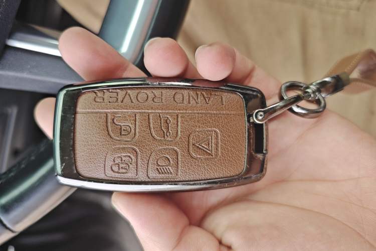 Used Land Rover Discovery Sport 2018 240 PS SE Version Vehicle Key