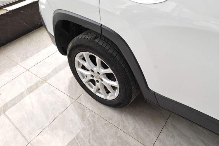 Used Jeep Cherokee 2016 2.4L Leading Edition