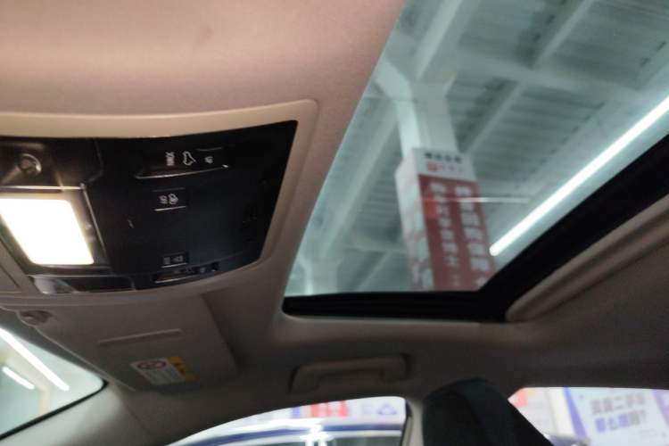 Used Lexus RX 2016 300 Two-Wheel Drive Elite Version China V Standard Headliner