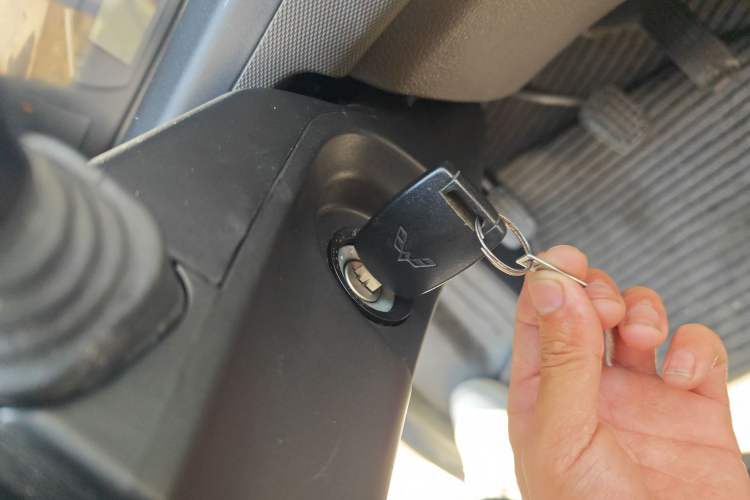 Used Wuling Rongguang 2019 1.2L S Van Utility Model with 2 Seats