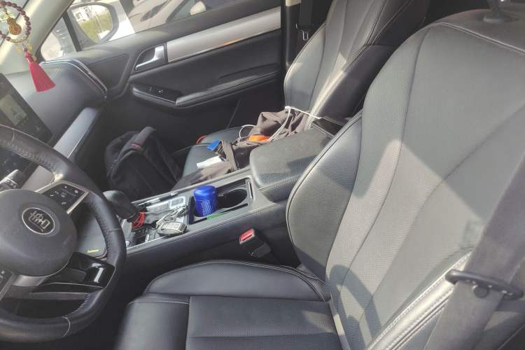 Used BYD Tang 2019 2.0T Automatic SmartConnect Luxury 7-Seater China VI Standard