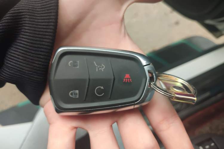 Used Cadillac SRX 2015 3.0L Elite Model Vehicle Key