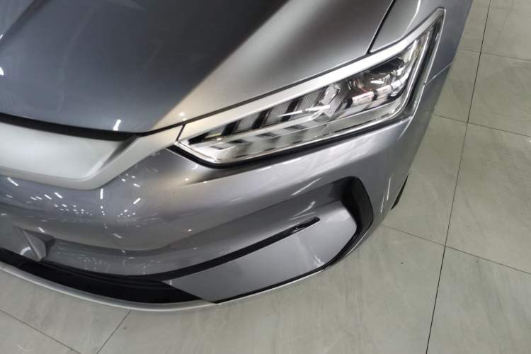 Used BYD Qin PLUS 2023 Champion Edition EV 510KM Leading Model