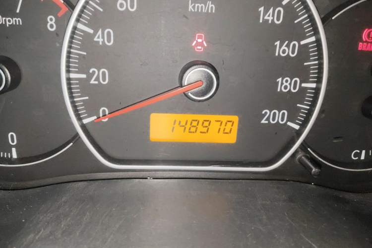 Used Suzuki SX4 S-Cross 2012 1.6L Manual - Practical Upgraded Version Odometer Close Up