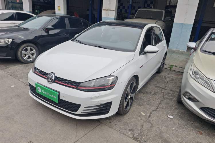 Used Volkswagen Golf GTI 2016 2.0 TSI GTI