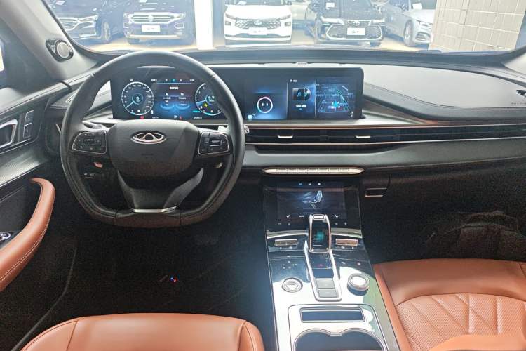 Used Chery Tiggo 8 PLUS 2022 Kunpeng Edition 390TGDI DCT Luxury+ Edition Center Console