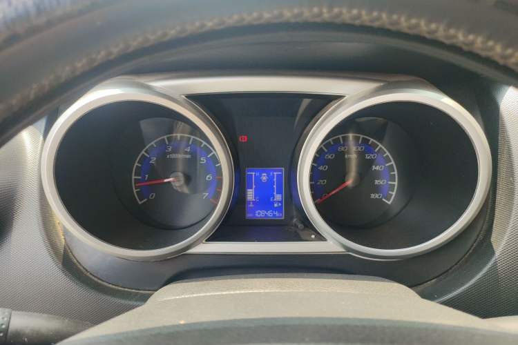 Used CHANGAN KAICHENG Ounuo S 2014 1.5L Luxury Model