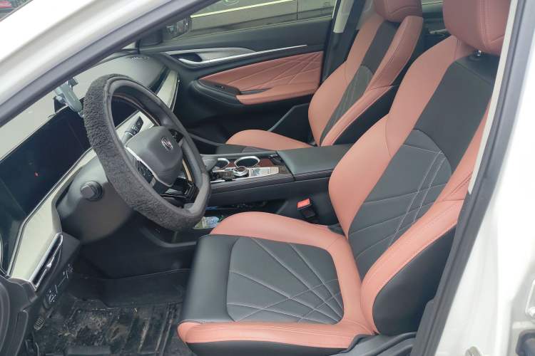 Used CHANGAN Eado 2023 Changan Edition PLUS Blue Whale NE 1.4T GDI DCT Prestige Version