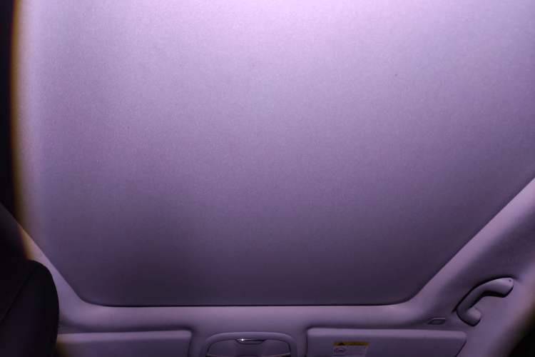 Used Jeep Cherokee 2019 2.0T Two-Wheel Drive Smart Enjoyment Version China VI