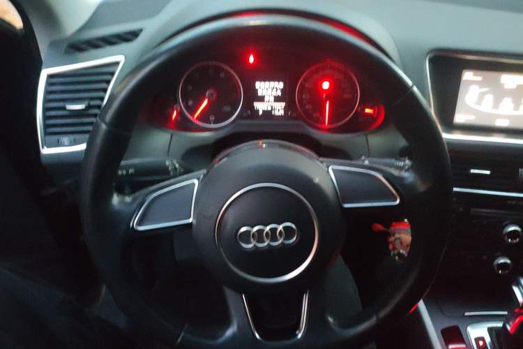 Used Audi Q5 2015 40 TFSI Trendy Edition