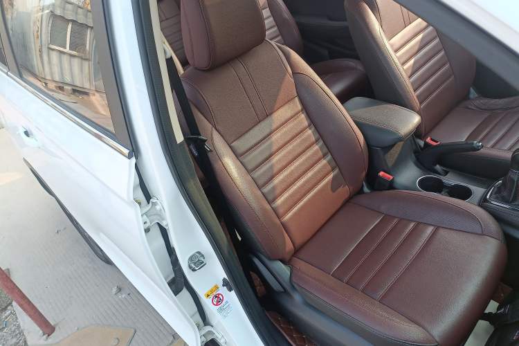 Used Oshan A800 2017 1.6L Manual Luxury Model