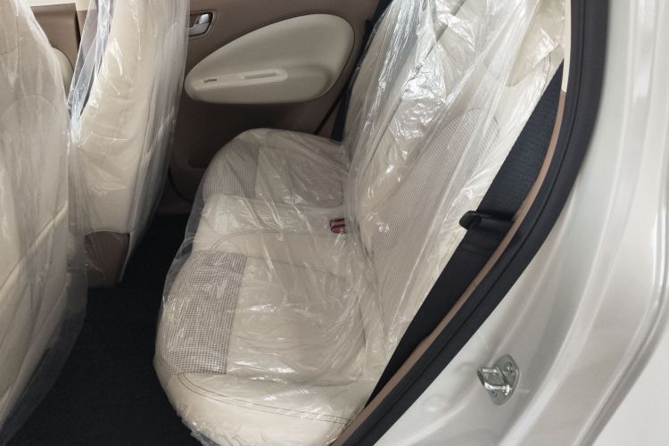 Used Wuling Hongguang MINIEV 2025 Four-Door Version Advanced Edition Left Rear Seat