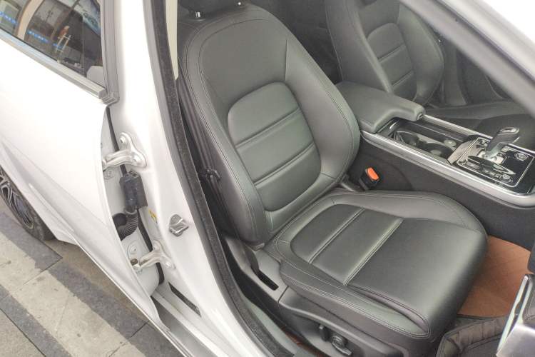 Used Jaguar XEL 2020 2.0T 200 PS S Advanced Elegance Edition