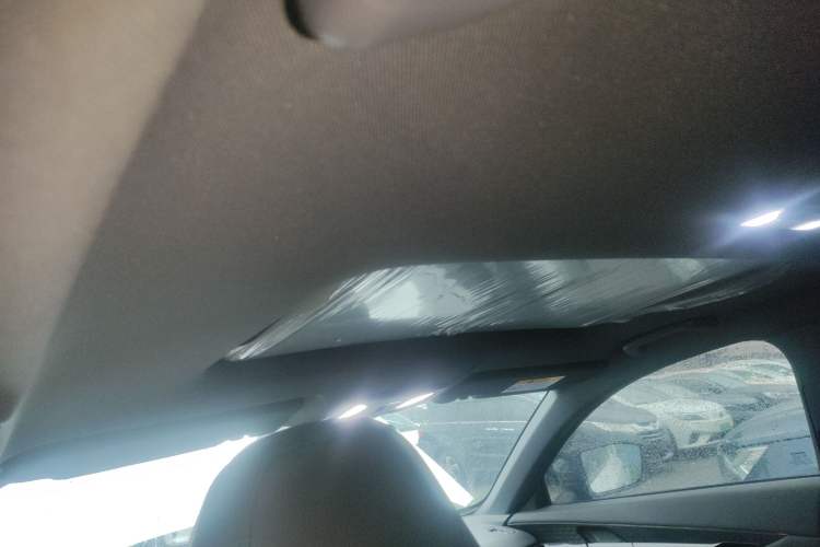 Used Changan UNI-V 2023 1.5T Premium Model