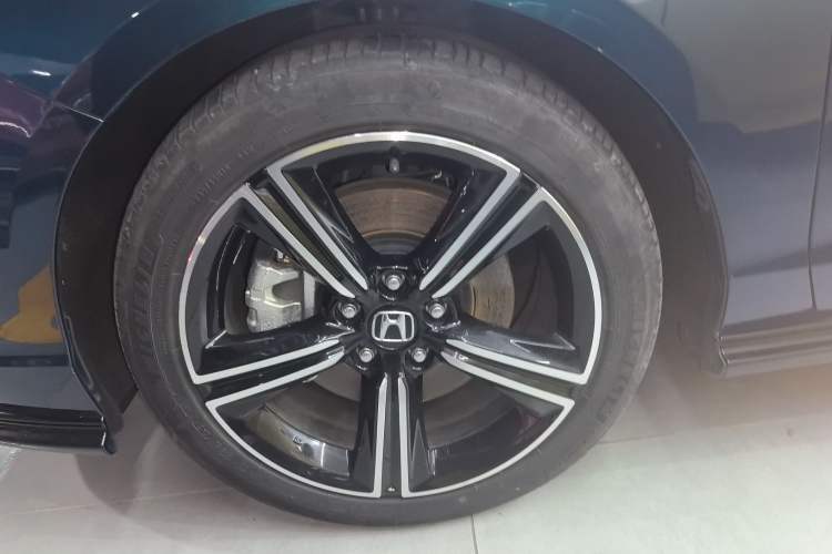 Used Honda Accord New Energy 2023 2.0L ePHEV Flagship Edition
