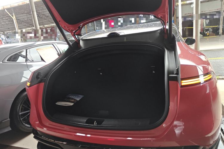 Used Avatr 06 2025 Pro Range-Extended Edition
