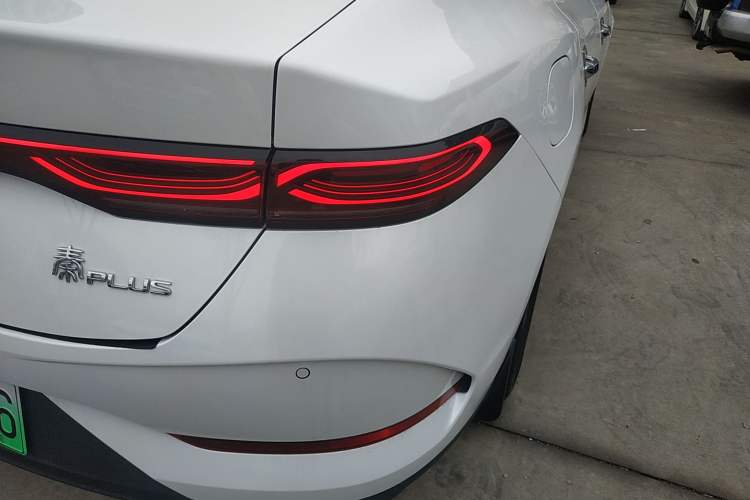 Used BYD Qin PLUS 2025 DM-i Smart Drive 55KM Leading Model