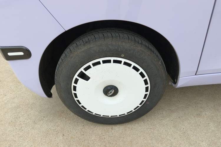 Used Chery QQ Ice Cream 2024 170km Sundae Left Front Wheel Hub