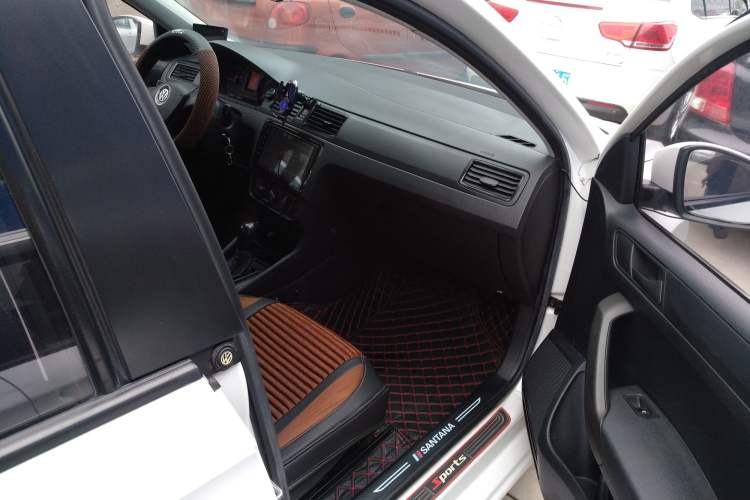 Used Volkswagen Santana 2018 1.5L Automatic Fashion Edition Right Front Seat