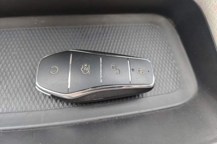 Used BYD Dolphin 2021 405 km Fashion Edition
