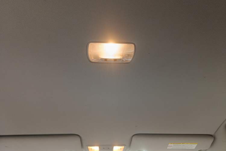 Used Honda Jade 2016 1.8L Automatic Comfort Version 5 Seats Headliner