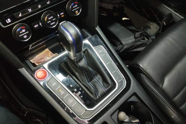 Used Volkswagen Variant New Energy 2019 GTE model