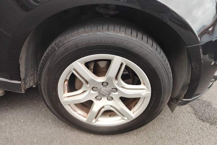 Used Audi Q5 2012 2.0TFSI Technology Model Right Front Wheel Hub