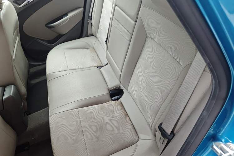 Used Buick GT 2013 XT 1.6L Manual Entry-Level Model