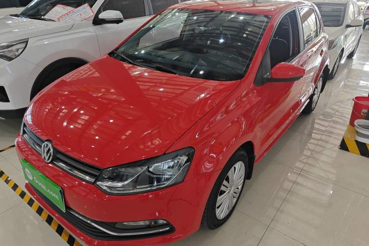 Used Volkswagen Polo 2016 1.6L Automatic Comfort Model