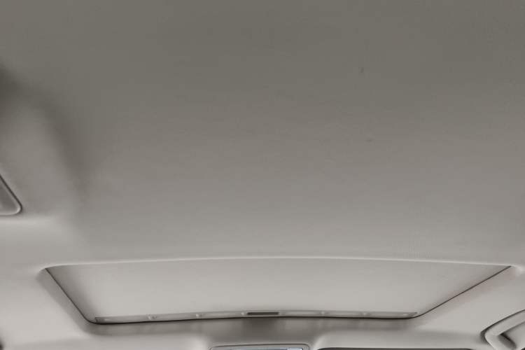 Used Hongqi H7 2018 2.0T Elite Edition
