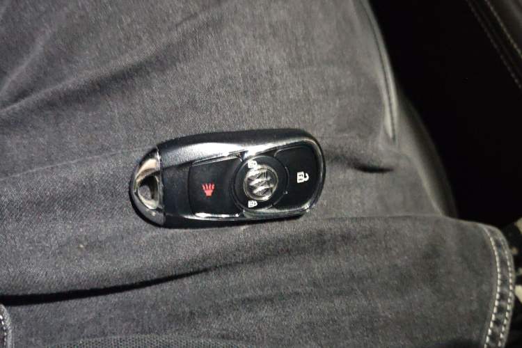 Used Buick Envision 2018 20T Two-Wheel-Drive Leading Model
