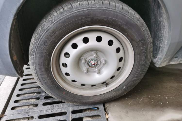 Used Foton Intelligent Blue Elf E7 2023 Pure Electric Van Flat Roof 2 Seats EVE Energy 41.86 kWh
