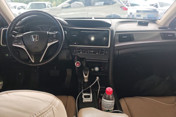 Used Honda Spirior 2015 2.4L Prestige Edition Center Console