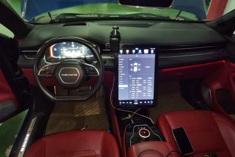 Used SERES SF5 2021 Four-Wheel Drive Freedom Expedition Edition
