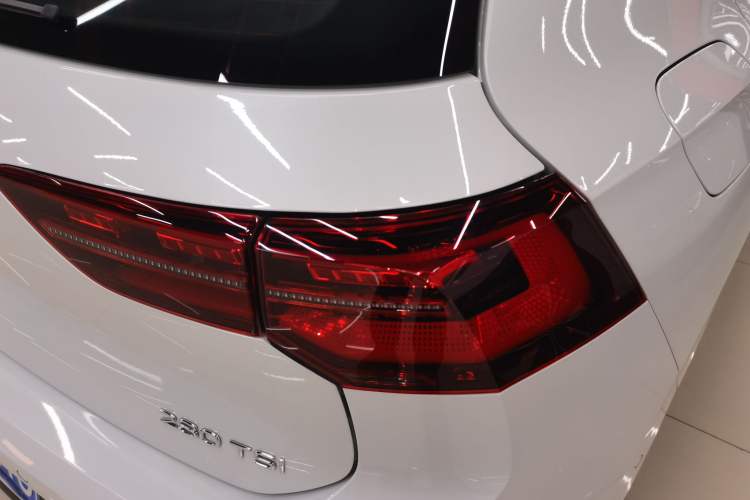 Used Volkswagen Golf 2023 Facelift 280TSI DSG R-Line Lite