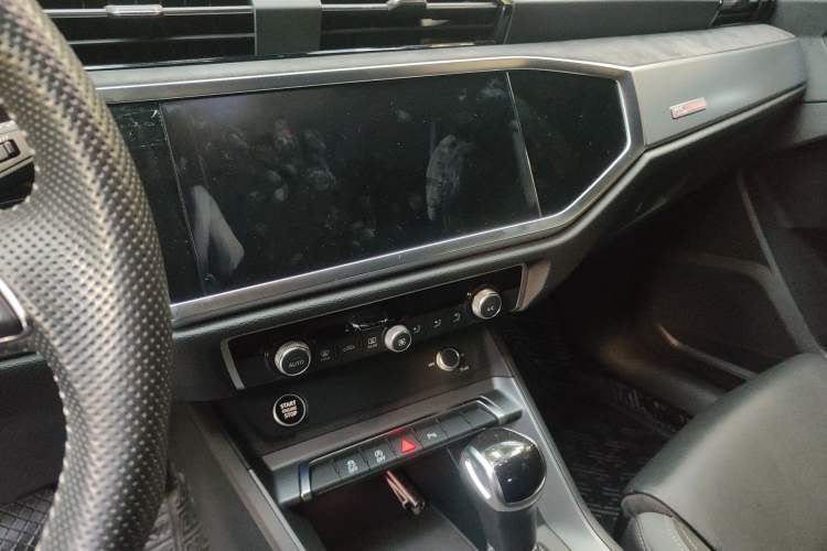 Used Audi Q3 Sportback 2021 40 TFSI Enjoy Life Edition Audio And AC Panel