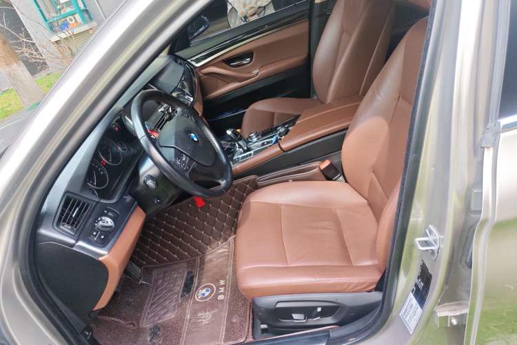 Used BMW 5 Series 2014 520Li Elegant Model