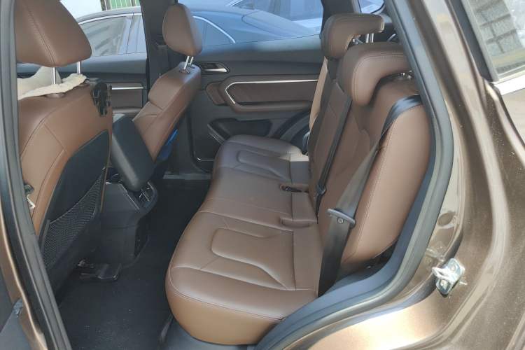 Used Haval H6 2017 Blue Label 2.0T Automatic Two-Wheel Drive Smart Edition
