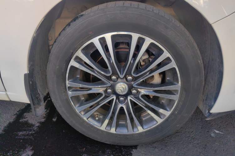 Used Buick GT 2017 15N Automatic Deluxe Edition